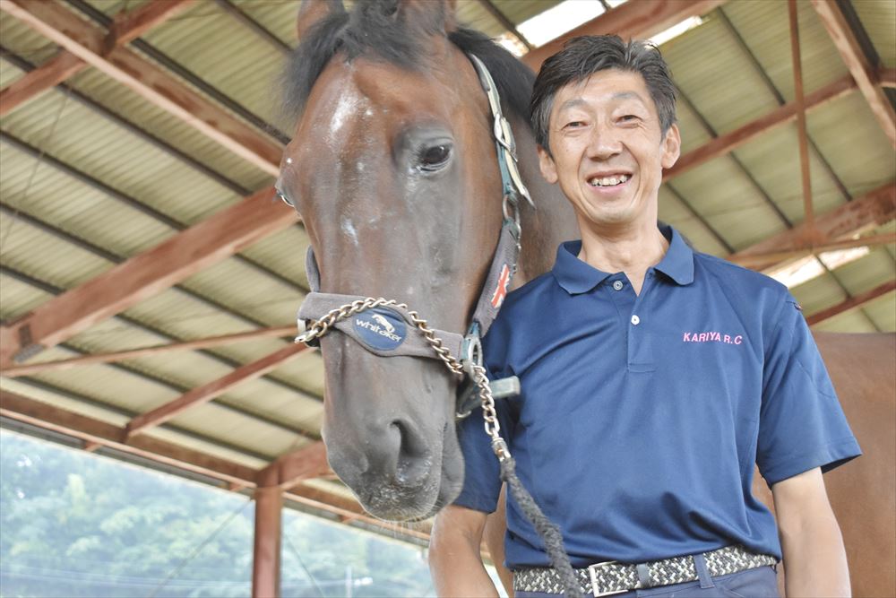 やっぱ広島じゃ割 地域観光支援分 適用プラン 餌やり ブラッシングで馬と仲を 深めよう レッスン付き乗馬体験 広島県 三原 世羅の観光情報 公式 そら みち みなと